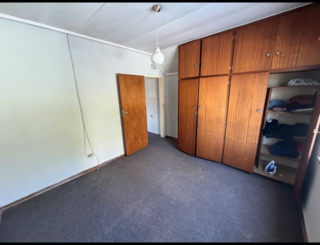 4 BEDROOM HOUSE FOR SALE IN BRENTHURST
